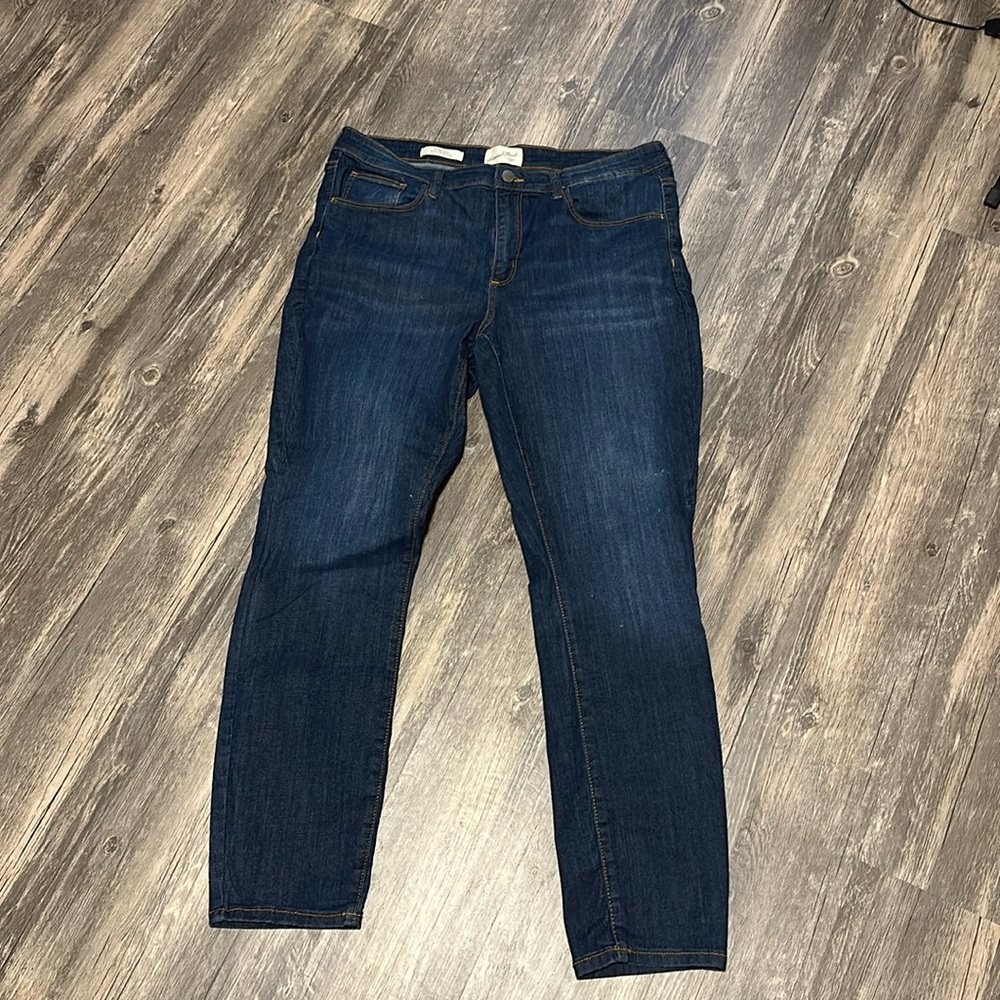 Universal Thread size 14R midrise skinny jeans dark denim.